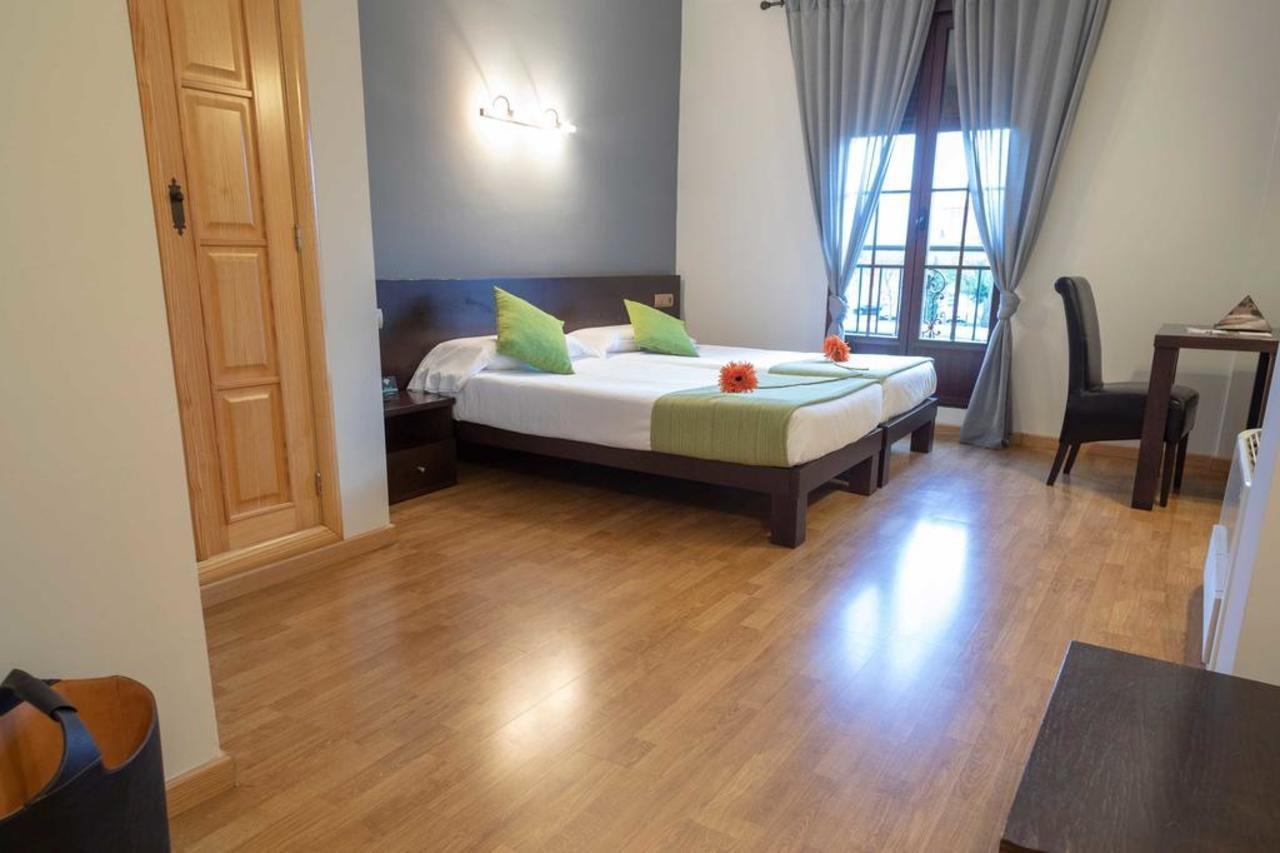 Hotel Alda Tordesillas Ngoại thất bức ảnh
