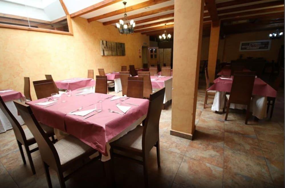 Hotel Alda Tordesillas Ngoại thất bức ảnh