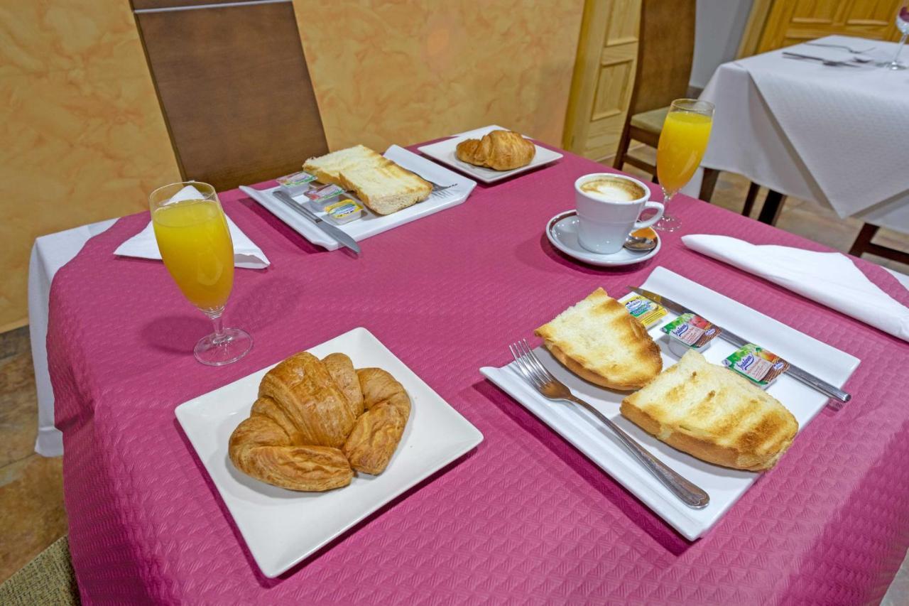 Hotel Alda Tordesillas Ngoại thất bức ảnh