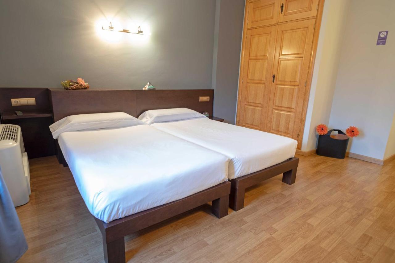Hotel Alda Tordesillas Ngoại thất bức ảnh