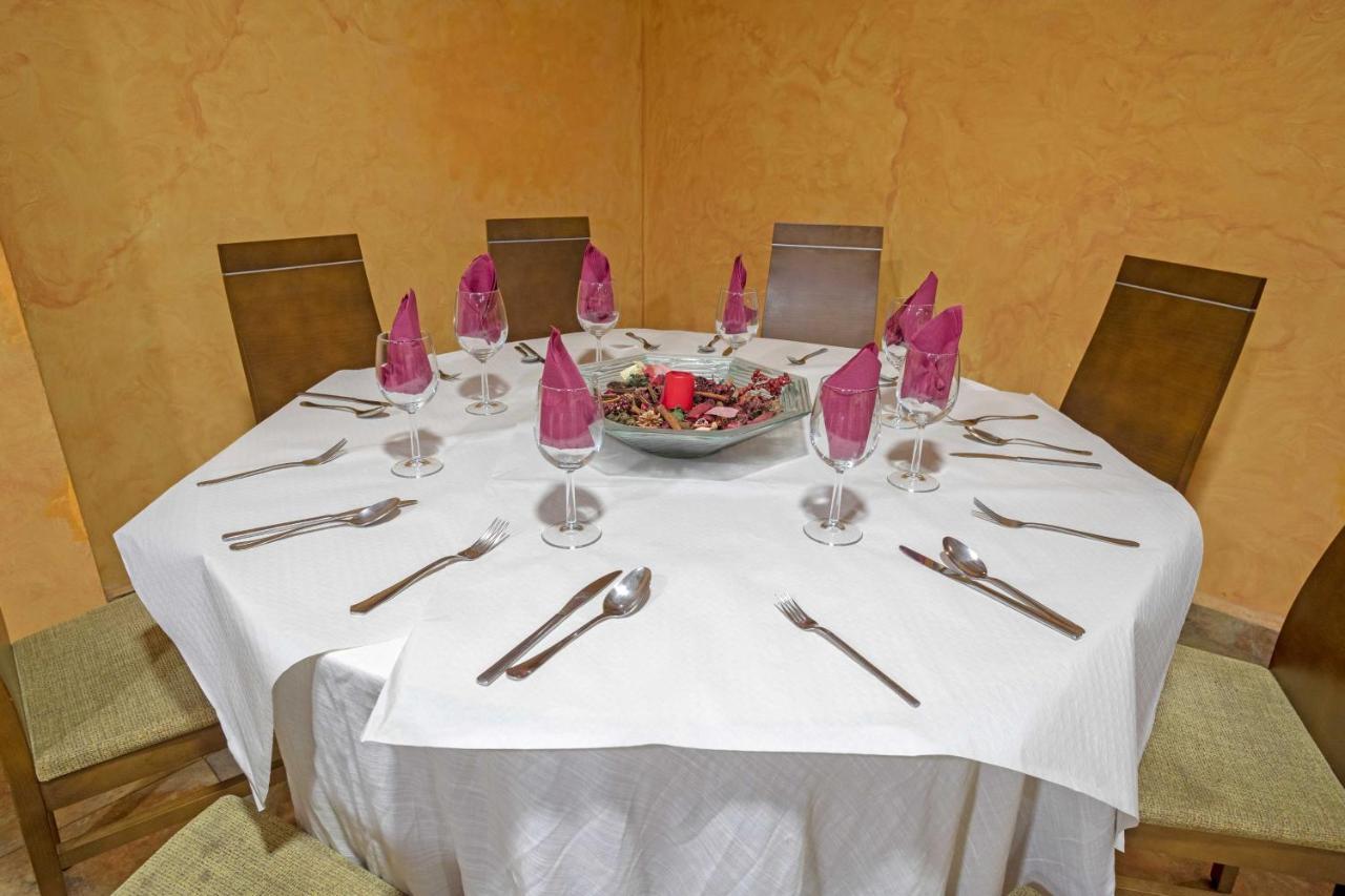Hotel Alda Tordesillas Ngoại thất bức ảnh
